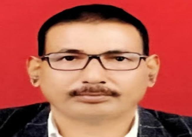 सुरजपुर जिला शिक्षा अधिकारी राम ललित पटेल एसीबी के हाथों एक लाख रिश्वत लेते रंगे हाथ गिरफ्तार, कार्यालय में मिले 2 लाख और नगद, पहुंचे जेल