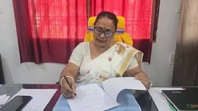 सूरजपुर में युक्तियुक्तकरण पर बवाल, समितियों की कार्यशैली पर सवाल, डीईओ और समितियों की भूमिका कटघरे में..